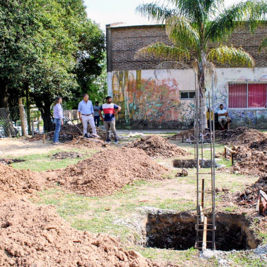 La Paz invierte en garitas y espacios para fortalecer emprendimientos